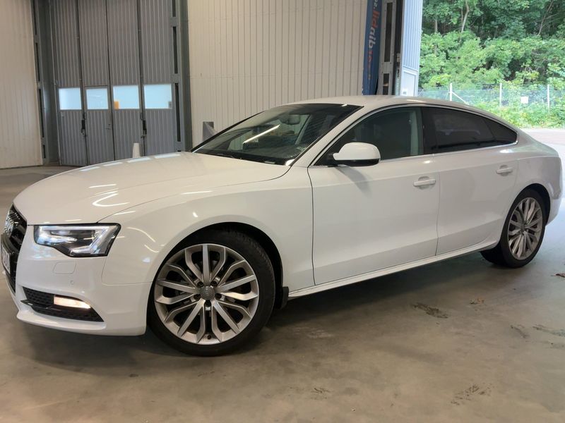 Audi A5 Sportback 2.0 TDI — 1/8