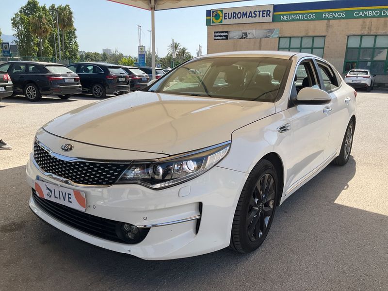 Kia Optima 1.7 CRDi — 1/8