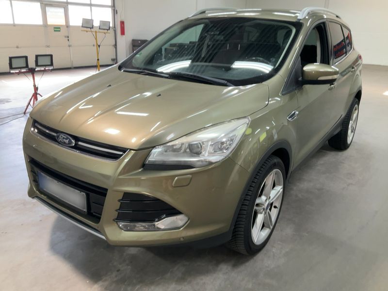 Ford Kuga 1.6 EcoBoost — 1/8