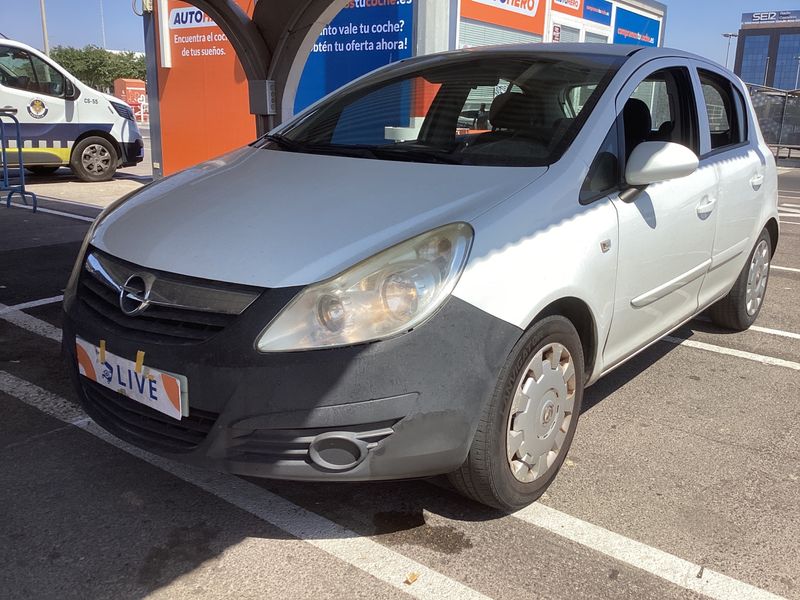 Opel Corsa 1.3 CDTI — 1/8
