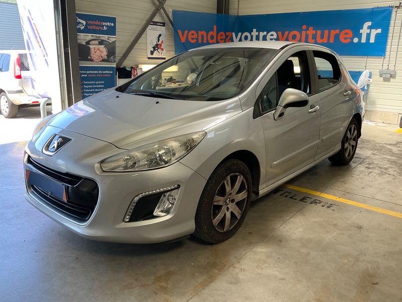 Peugeot 308 1.6 — 1/8