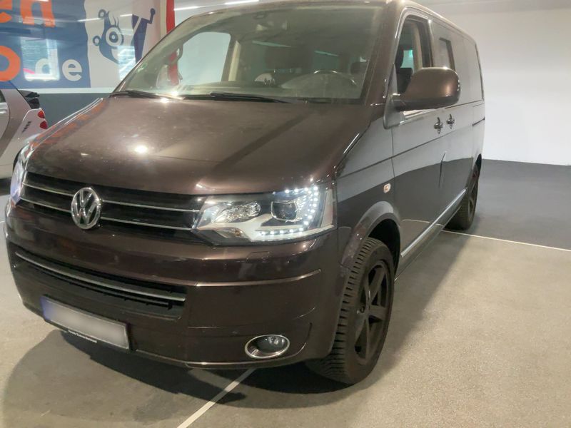 Volkswagen T5 Multivan 2.0 TDI — 1/8