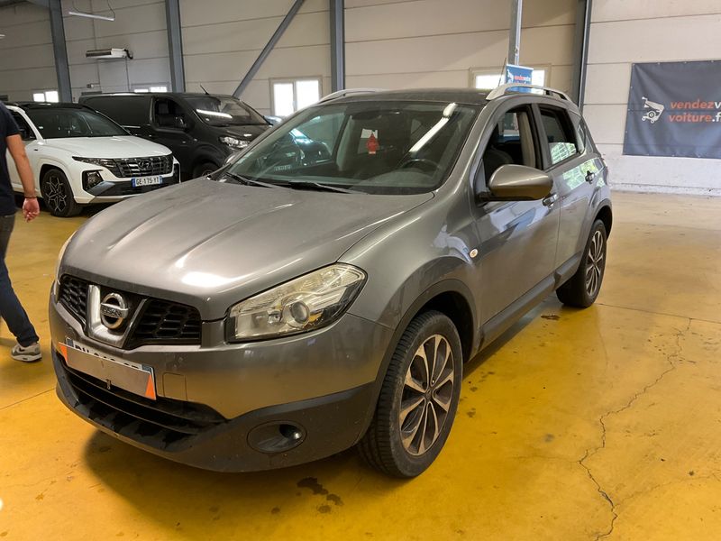 Nissan Qashqai 1.5 Turbodiesel — 1/8