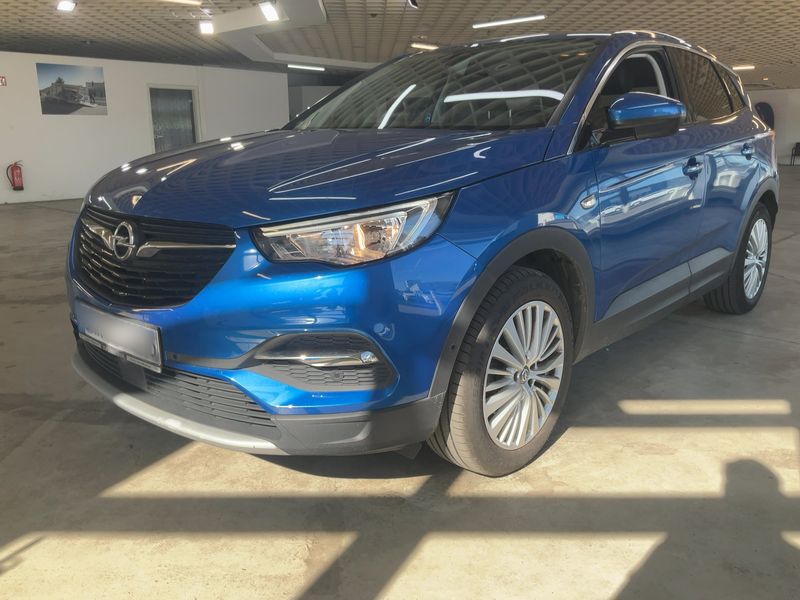 Opel Grandland X 1.2 Turbo — фото 1
