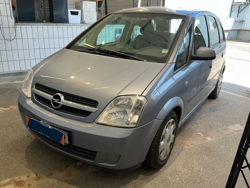 Opel Meriva 1.7 CDTI — 1/8