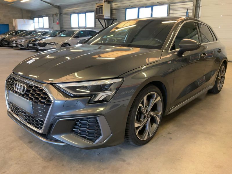 Audi A3 Sportback 35 TFSI Mild-Hybrid — 1/8