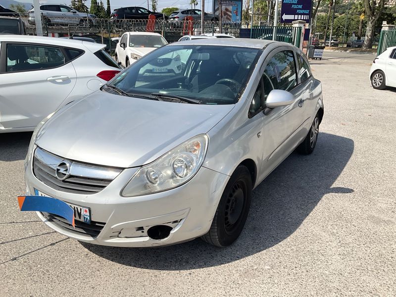 Opel Corsa 1.3 CDTI — 1/8
