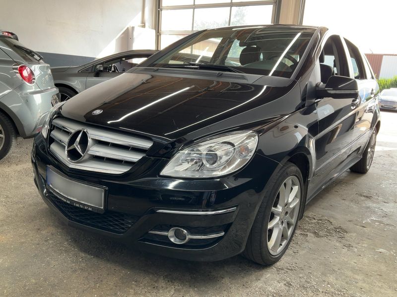 Mercedes-Benz B-Klasse B 180 CDI — 1/8