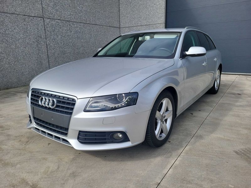Audi A4 2.0 TDI — фото 1