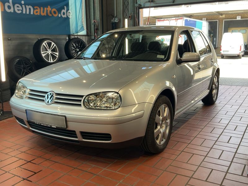 Volkswagen Golf IV 1.6 — 1/8