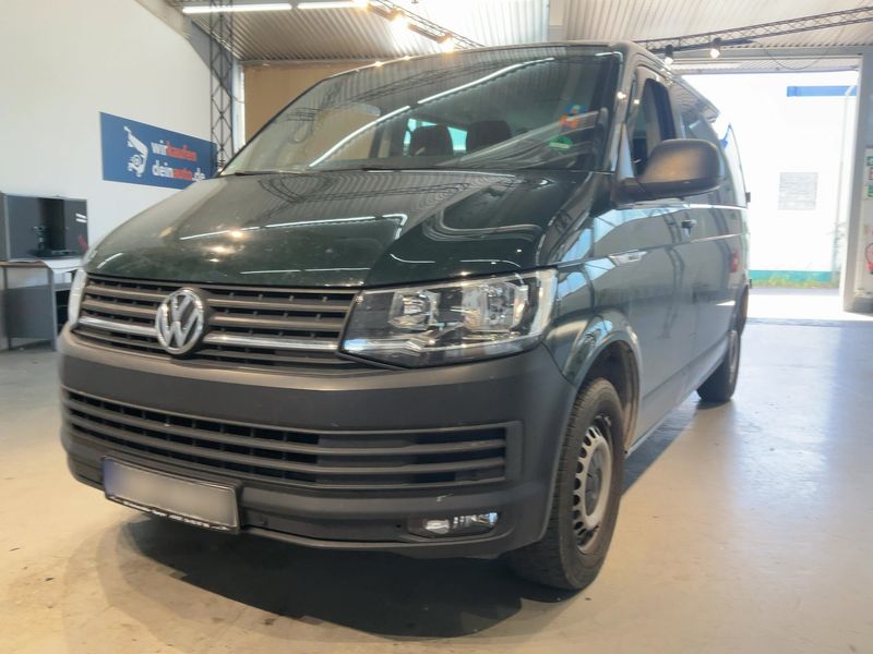 Volkswagen T6 Caravelle 2.0 TDI — 1/8