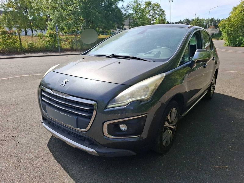 Peugeot 3008 1.6 HDi — 1/8