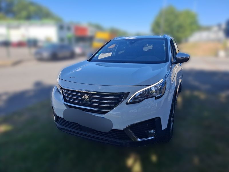 Peugeot 5008 1.2 PureTech — 1/8