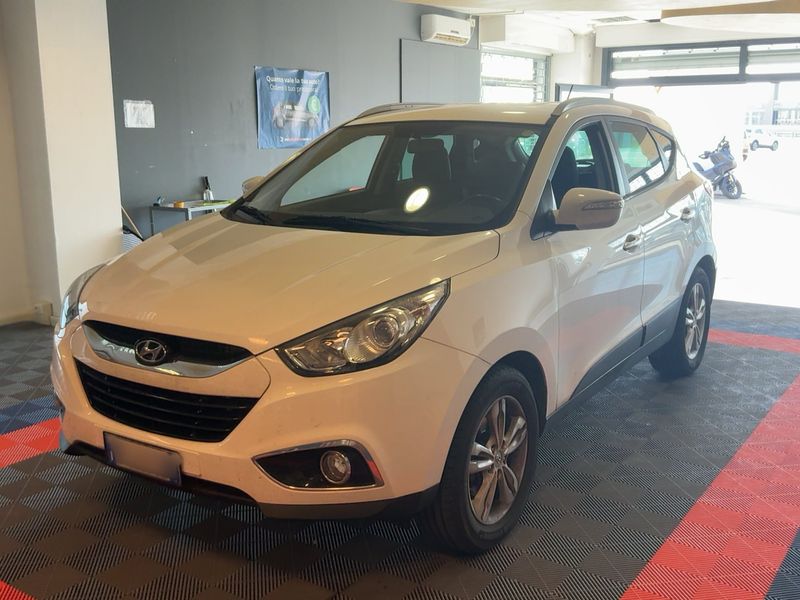 Hyundai ix35 2.0 CRDi — 1/8