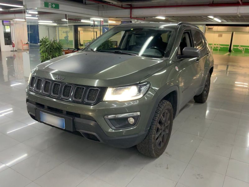 Jeep Compass 2.0 M-Jet — 1/8