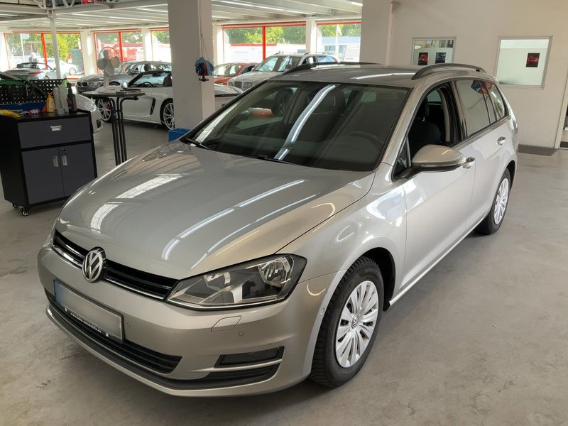 Volkswagen Golf VII 1.2 TSI — фото 1