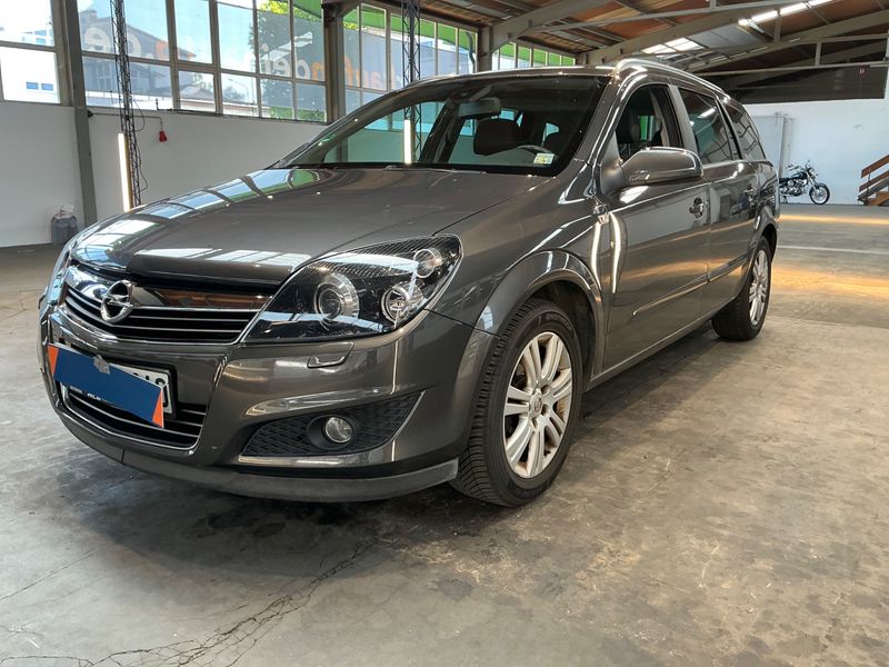 Opel Astra 1.6 — 1/8