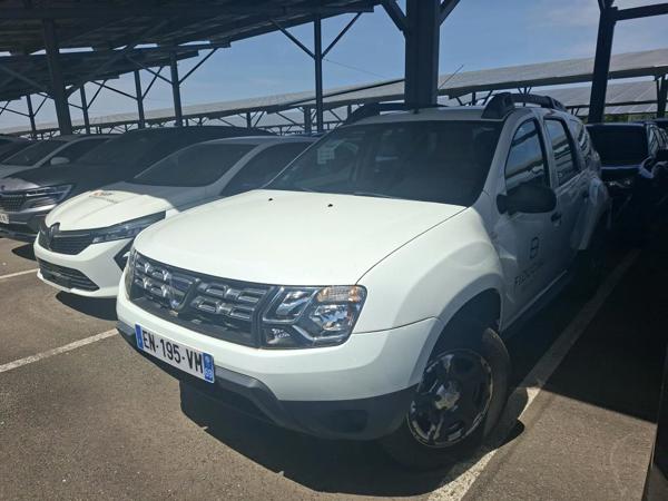 Dacia Duster Silver Line 2017 — 1/8