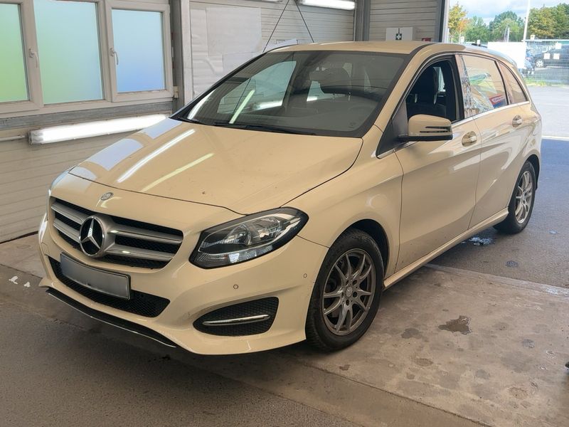 Mercedes-Benz B-Klasse B 180 CDI — 1/8