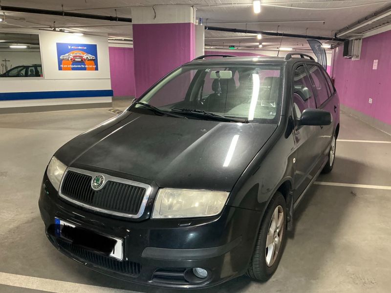Skoda Fabia 1.4 — 1/8