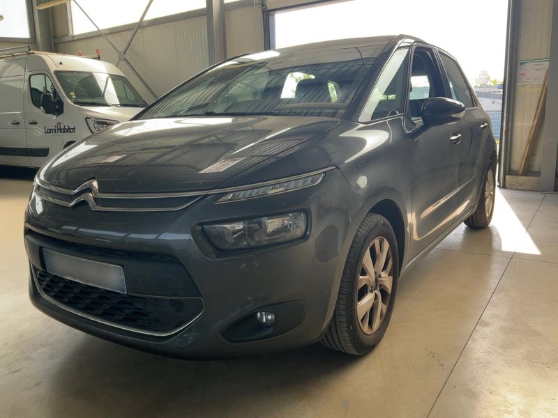 Citroen C4 Picasso 1.6 e-HDi — 1/8
