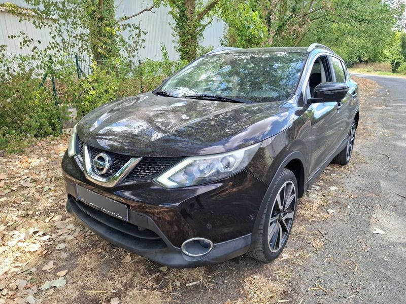 Nissan Qashqai 1.6 dCi — 1/8