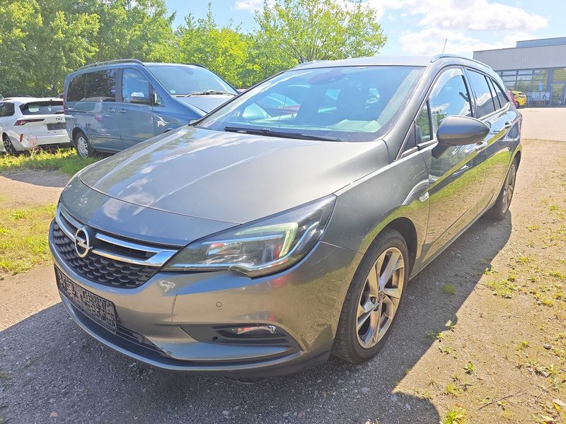 Opel Astra 1.6 CDTI DPF — фото 1