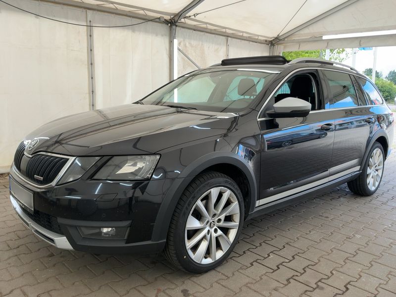 Skoda Octavia 2.0 TDI — 1/8