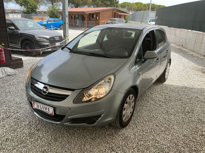 Opel Corsa 1.3 CDTI — 1/8