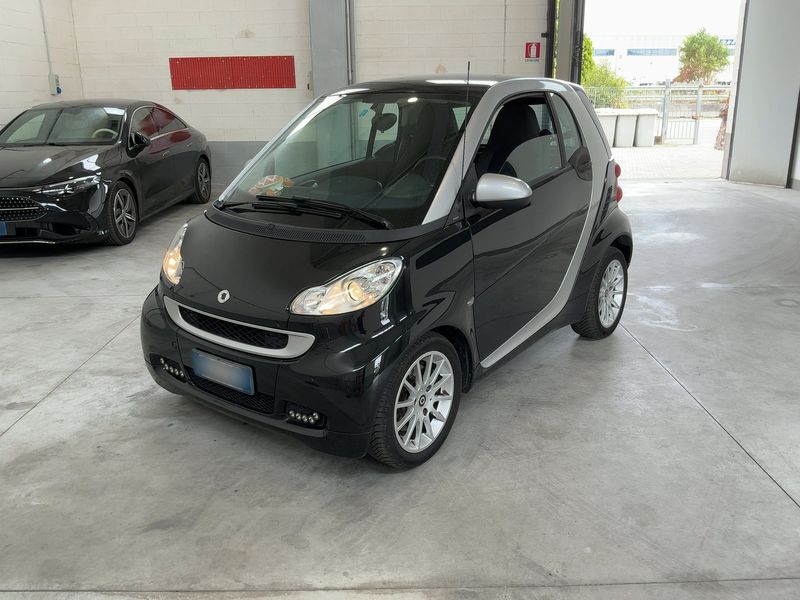 Smart fortwo 1.0 — 1/8