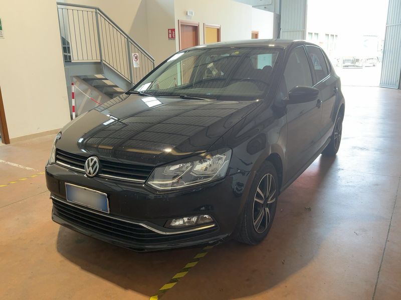 Volkswagen Polo 1.0 — 1/8