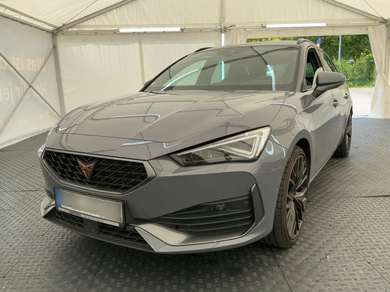 Cupra Leon 2.0 TSI — 1/8