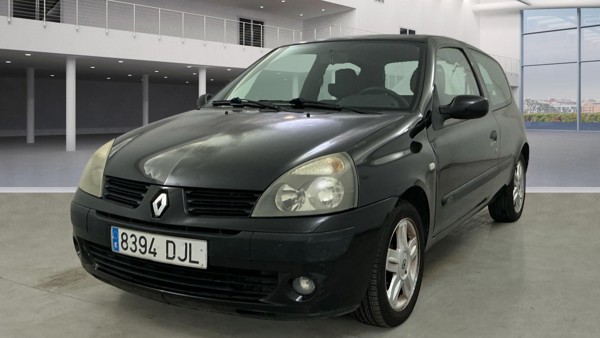 Renault Clio iii generación 2003 - campus diesel — 1/8