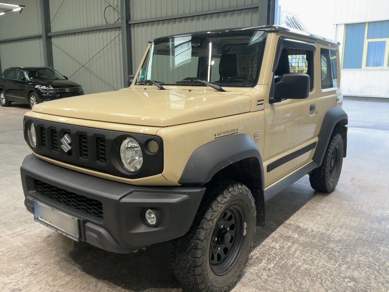 Suzuki Jimny 1.5 — 1/8