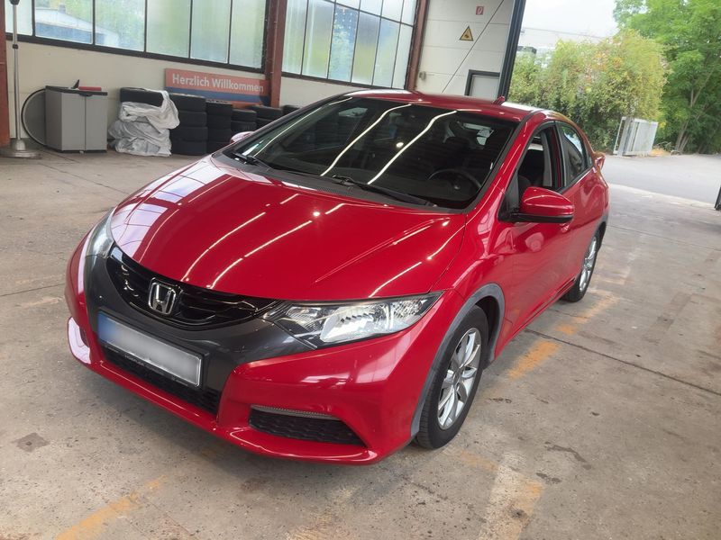 Honda Civic 1.4 — 1/8
