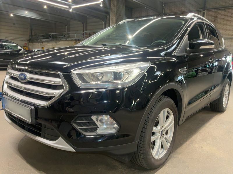 Ford Kuga 1.5 EcoBoost — 1/8
