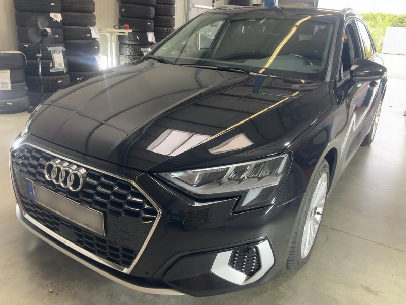 Audi A3 Sportback 35 TDI — фото 1
