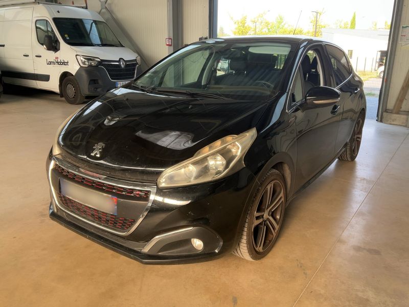 Peugeot 208 1.2 e-THP — 1/8