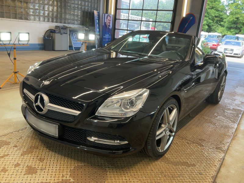 Mercedes-Benz SLK-Klasse SLK 200 — 1/8
