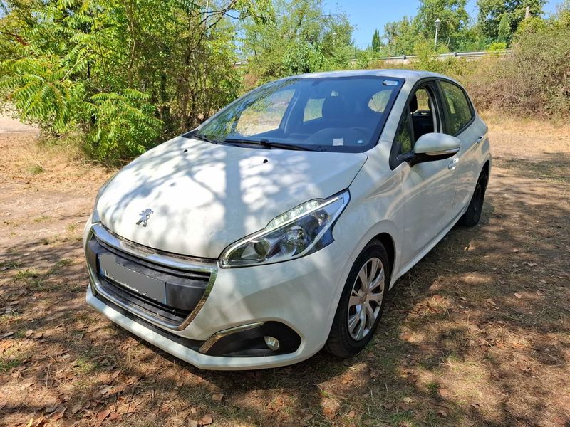 Peugeot 208 1.5 Blue-HDi — 1/8