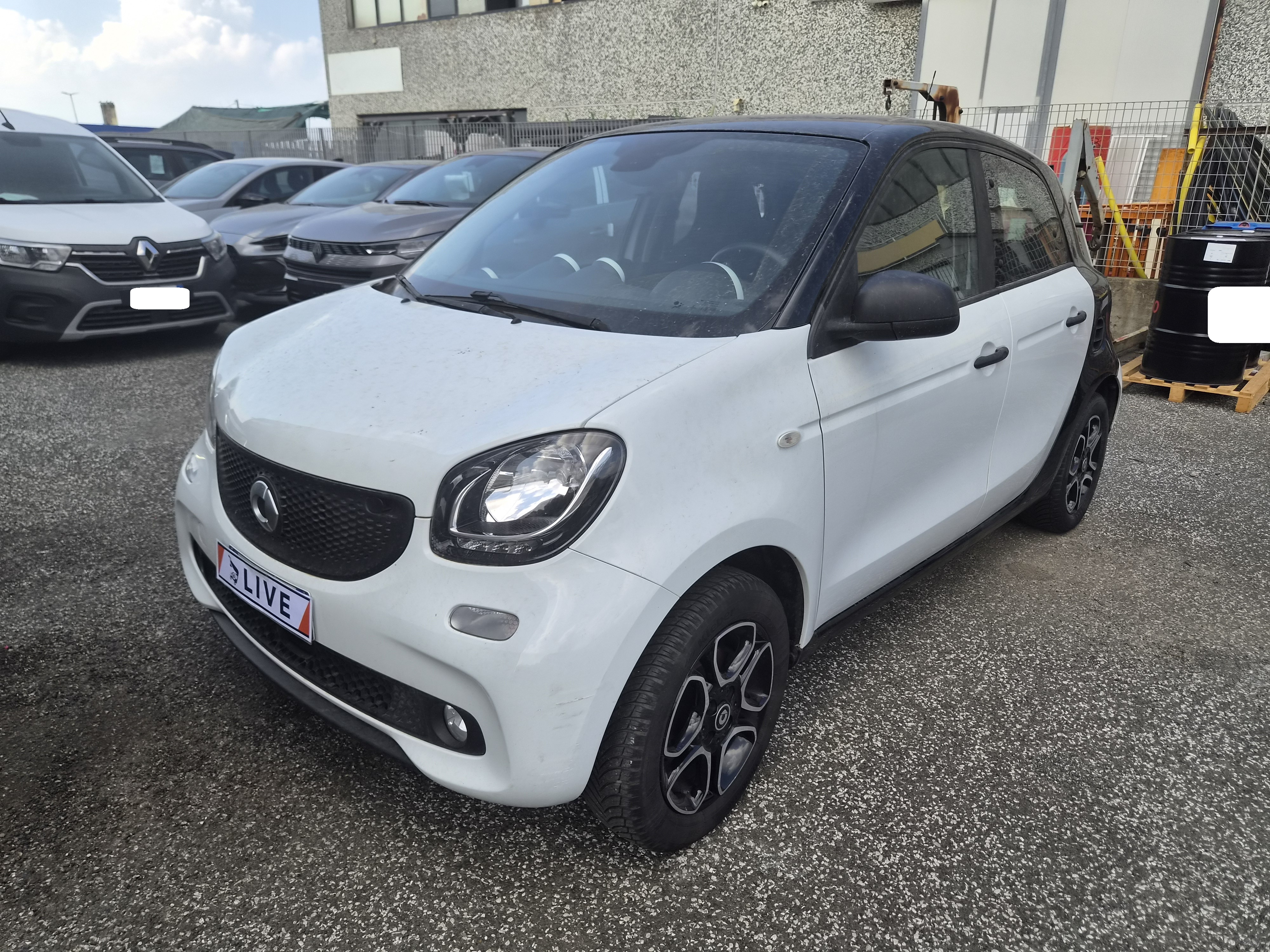 Smart forfour 1.0 — 1/8