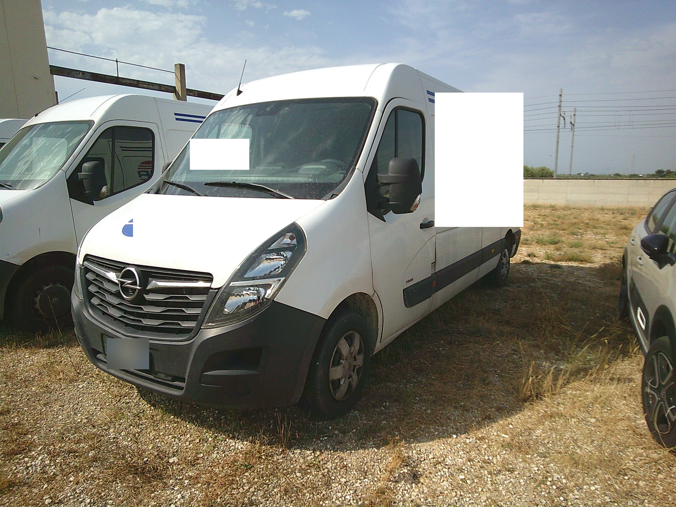 Opel Movano 2.3 CDTI — 1/8