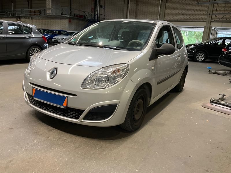 Renault Twingo 1.2 — 1/8