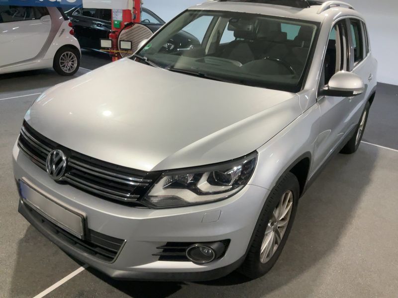 Volkswagen Tiguan 2.0 TDI — фото 1