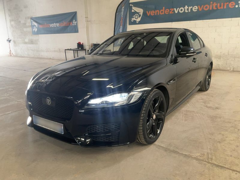 Jaguar XF 20d — 1/8