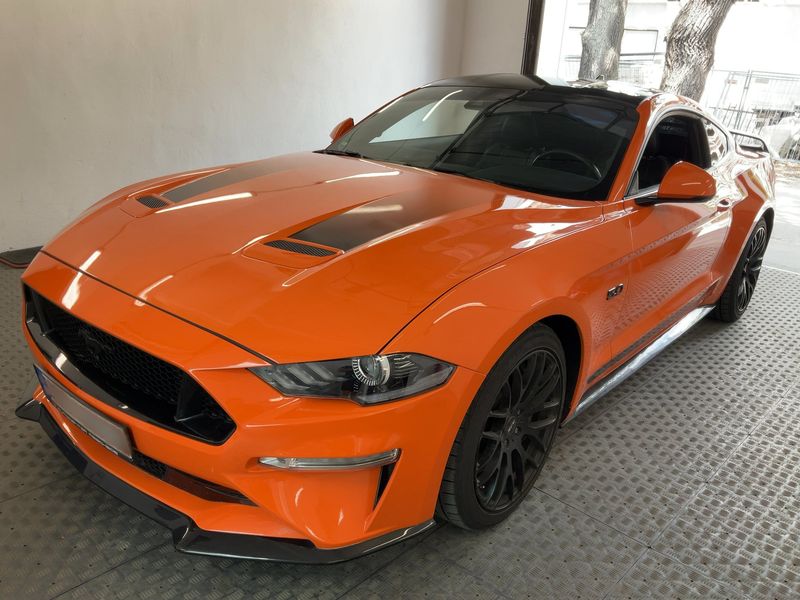 Ford Mustang 5.0 Ti-VCT V8 — фото 1