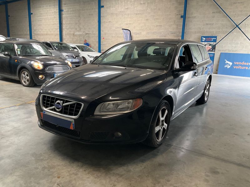 Volvo V70 2.0 D4 — фото 1