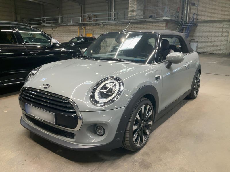 MINI Cabrio Cooper — 1/8
