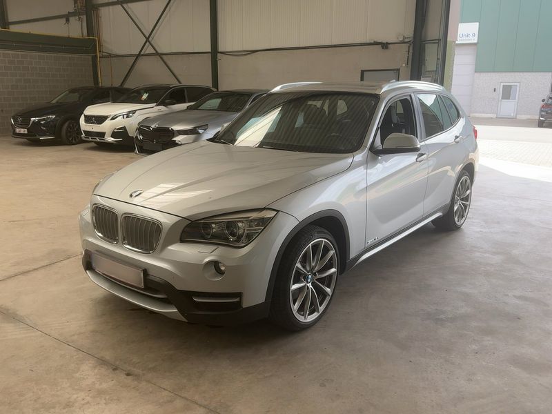 BMW X1 sDrive 18i — 1/8