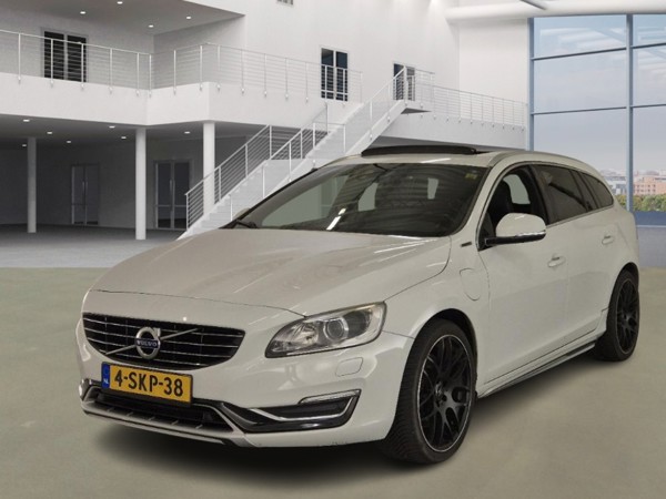 Volvo V60 — 1/8